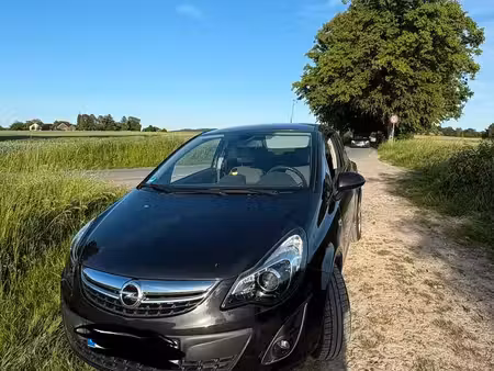 Opel Corsa 1.4 87