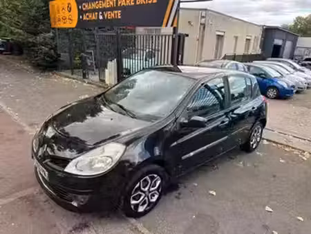 Renault Clio 1.6 110 Exception