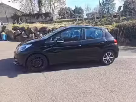 Peugeot 208 1.2 PureTech 82 Active