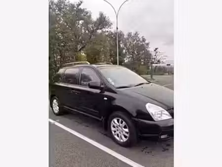 Kia Carnival 2.9 CRDi EX