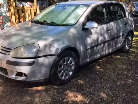 Volkswagen Golf 1.6 FSI 115