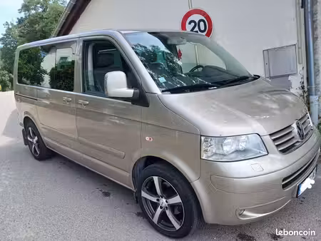 Volkswagen Transporter T5 2.5 TDI 174 Highline