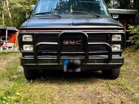 Chevrolet Chevy Van 