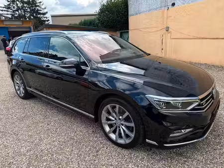 Volkswagen Passat 2.0 R-Line
