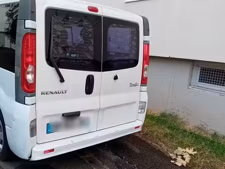 Renault Trafic 1.9 dCi 100