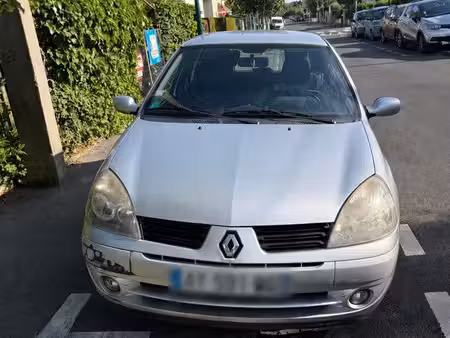 Renault Clio 1.2 75