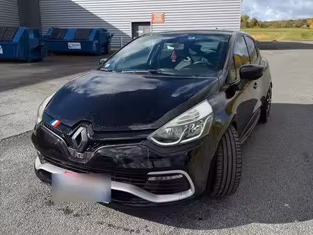 Renault Clio RS Trophy 1.6 T 220