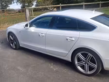 Audi A5 V6 2.7 TDI 240 quattro