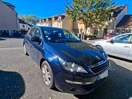 Peugeot 308 1.2 VTi 82