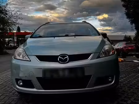 Mazda 5
