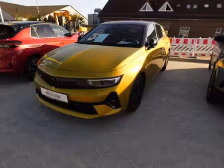 Opel Astra 1.2 131 GS