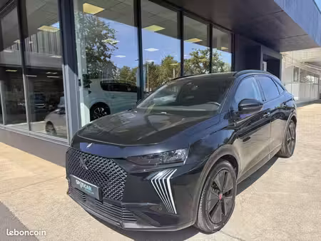 DS 7 E Tense 1.6 300 Performance Line 4x4