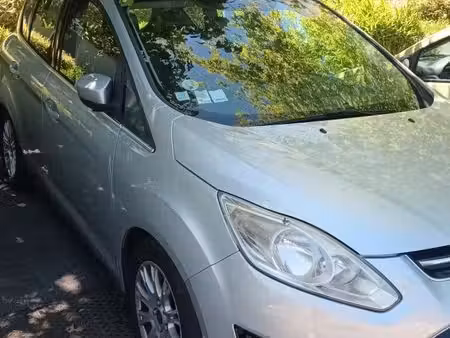 Ford C-max SE