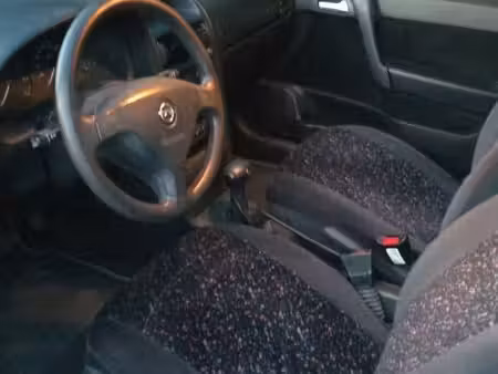 Opel Astra 1.6 100