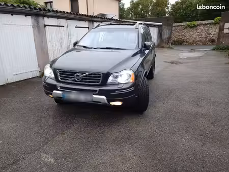 Volvo XC90 D5 2.4 200 Xenium 4x4