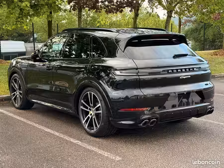 Porsche Cayenne V6 3.0 470 4x4