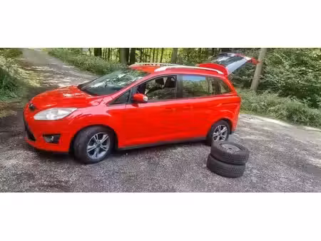 Ford C-max 1.0 125 SE