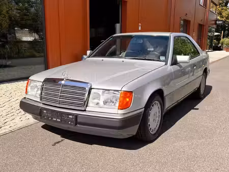 Mercedes-Benz Classe E 300 E