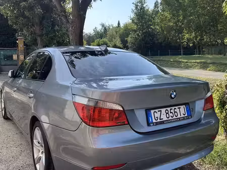 BMW Série 5 530i 3.0 170