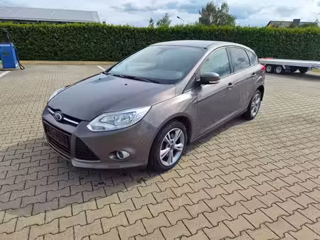 Ford Focus 2.0 85