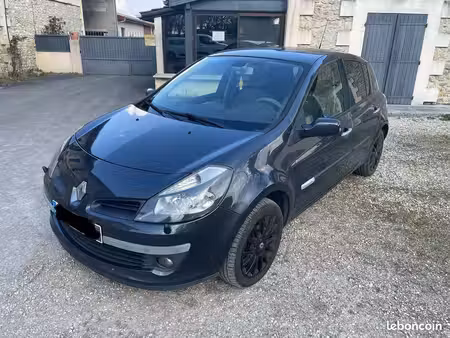 Renault Clio 1.6 110 Initiale