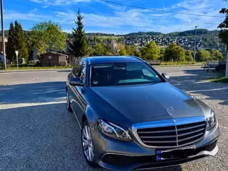 Mercedes-Benz Classe E E 220 Exclusive Edition 4Matic