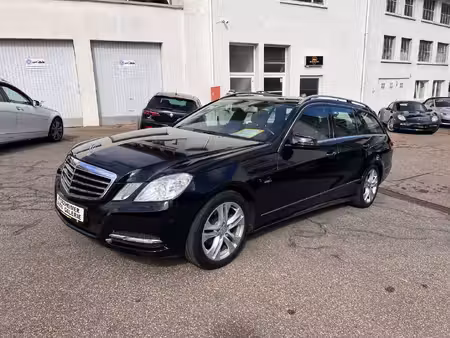 Mercedes-Benz Classe E E 200