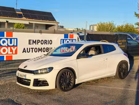 Volkswagen Scirocco R 2.0 TSI 265
