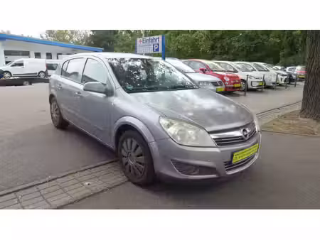 Opel Astra 1.6 105 Edition