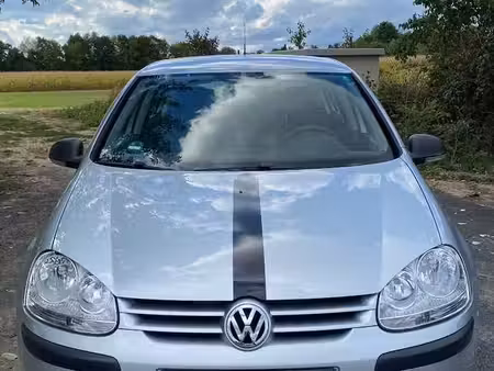 Volkswagen Golf 2.0 TDI 140