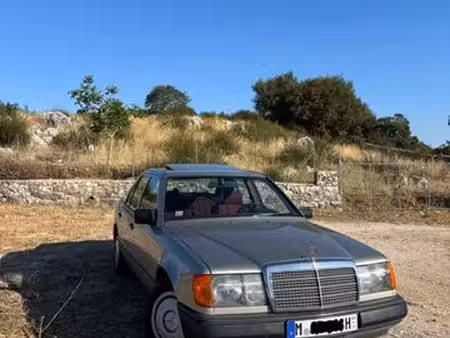 Mercedes-Benz Classe E 300 D