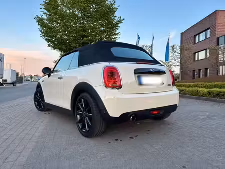 Mini Cabrio Cooper 1.5 136