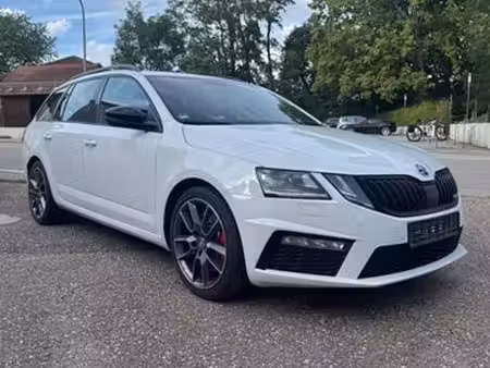 Škoda Octavia RS 2.0 TSI 245