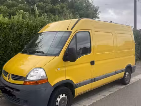 Renault Master 2.5 dCi 120