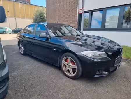 BMW Série 5 525d 3.0 204