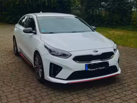 Kia Ceed 1.6 T GDi 204