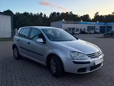 Volkswagen Golf 1.4 75 Confortline