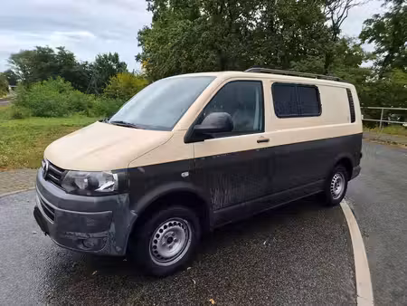 Volkswagen Transporter T5 2.0 TDI 102