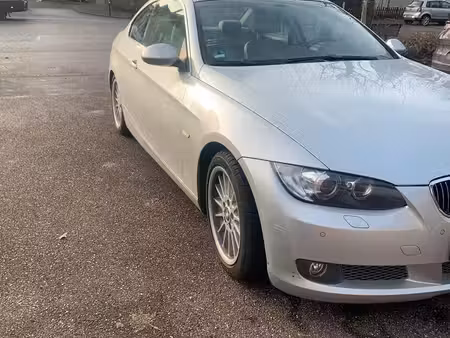 BMW Série 3 335i 3.0 306