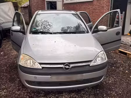 Opel Corsa 1.2 75