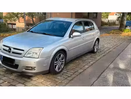 Opel Vectra 2.2 125