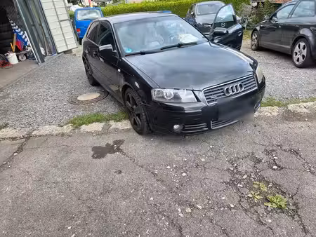 Audi A3 V6 3.2 250 quattro
