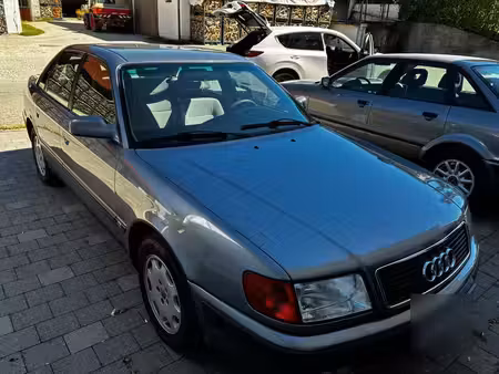 Audi 100 V6 2.8
