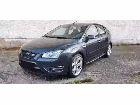 Ford Focus ST 2.5 225