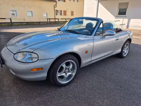 Mazda MX5 1.6 110