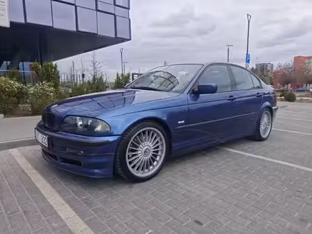 Alpina B3 3.3