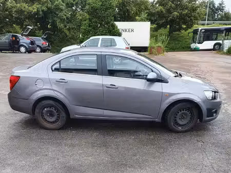 Chevrolet Aveo 1.4 100 LTZ