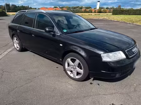 Audi A6 V6 2.5 quattro