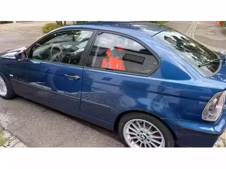 BMW Série 3 361i 1.8 115