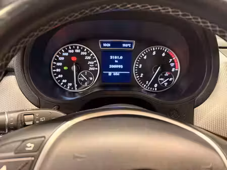 Mercedes-Benz Classe B B 180